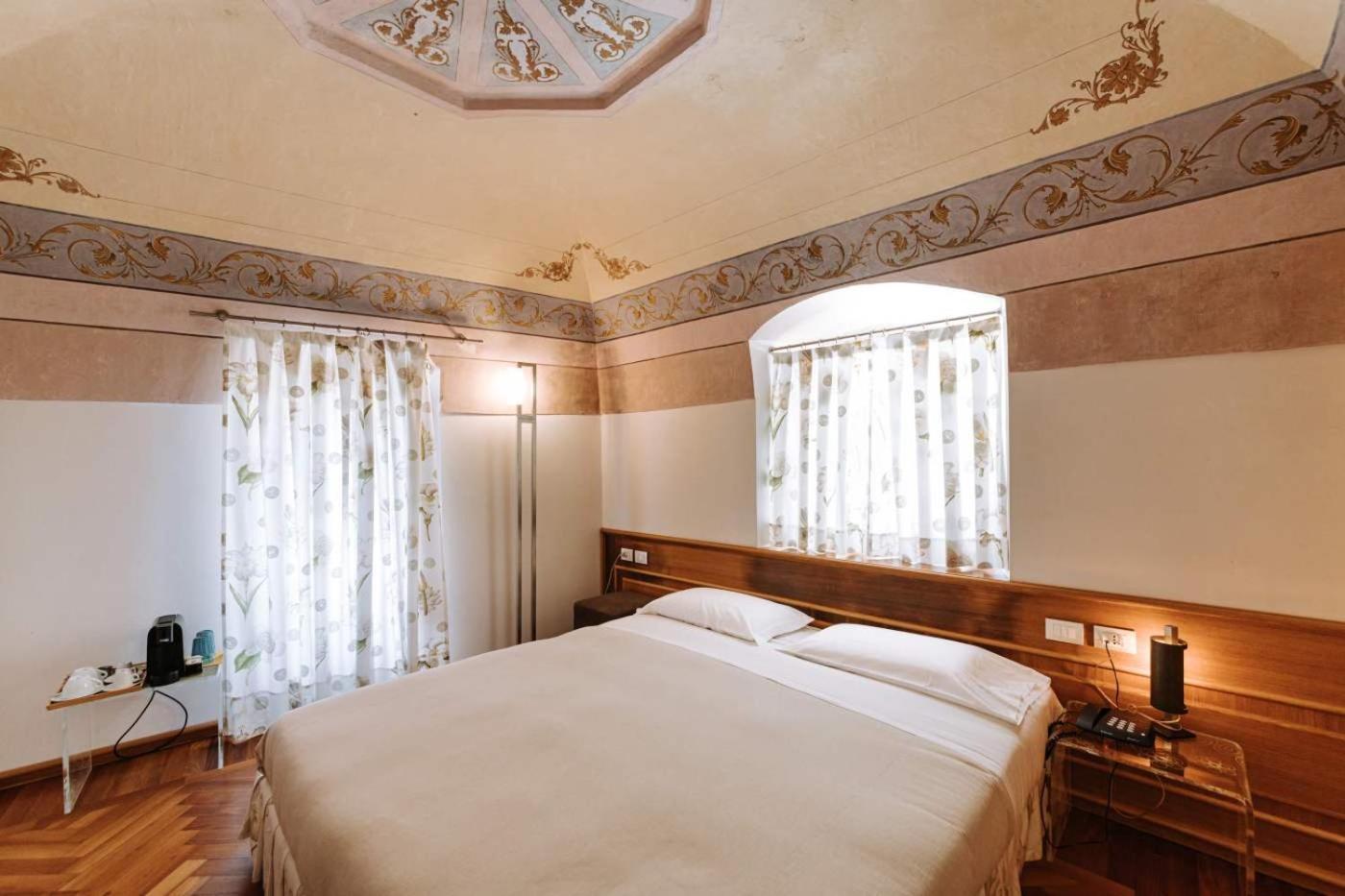 Santa Rosa Relais Hotel Noci Buitenkant foto